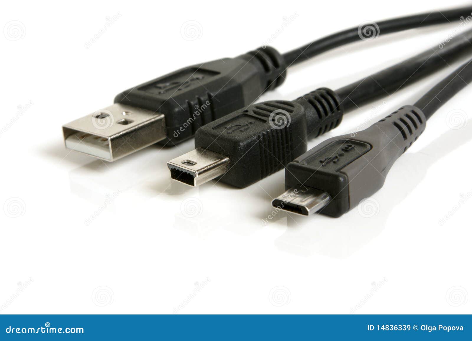 usb-mini-usb-micro-usb-cable-14836339.jpg
